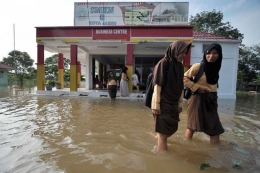 Ilustrasi sekolah diliburkan ketika banjir datang. Sumber: antarafoto.com