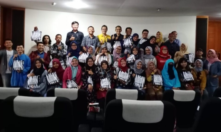 Peserta Workshop KBandung X Perpusda Purwakarta, Cikal Bakal Komunitas Warga Kota (Sumber: Dokpri)