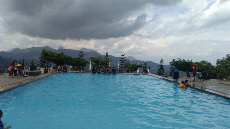 Hidden Valley Hills Yang Mempesona Di Purwakarta Istimewa Halaman All Kompasiana Com