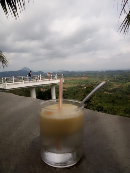 Jus Jambu Monyet, minuman favorit di Hidden Valley Hills (dok. Warga Kota)