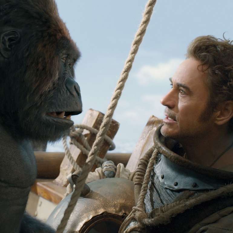 Rami Malek sebagai Gorilla | Eksklusif Universal Pictures