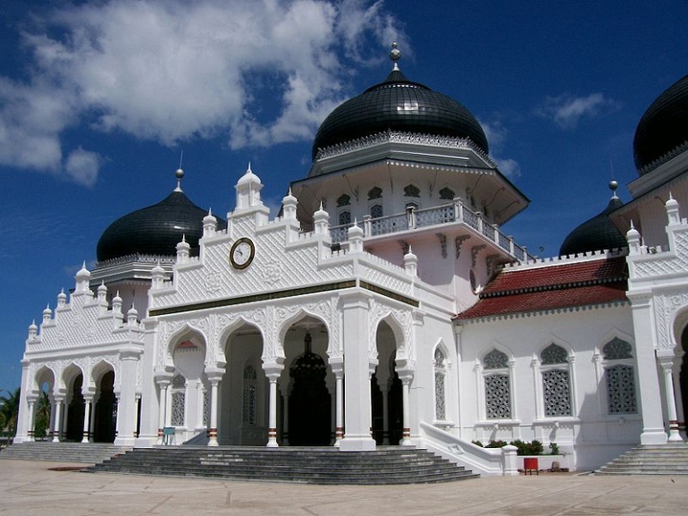 Masjid Raya Baiturrahman Banda Aceh (semarak.news)