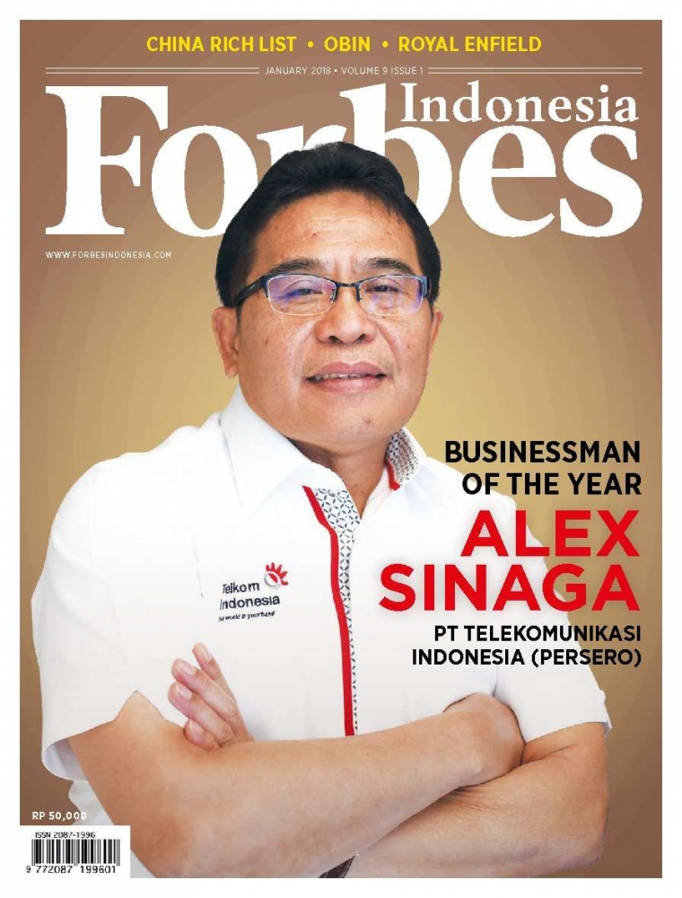 Alex Sinaga raih penghargaan dari Forbes Indonesia. Sumber: ebooks.gramedia.com.