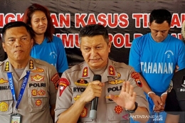 Polda Jateng Merinkus Raja dan Ratu Keraton Agung Sejagat. Sumber gambar: ANTARA FOTO/Immanuel Citra Senjaya/tom/hp.