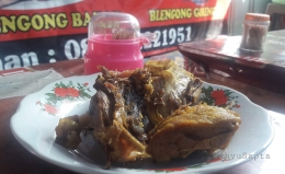 Daging Blengong yang digoreng. Dagingnya berserat seperti daging bebek, tetapi lebih empuk. (Dok. Wahyu Sapta).