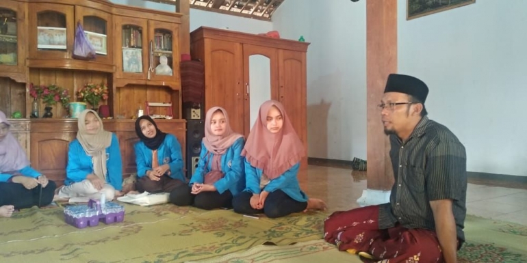 silaturahim kerumah perangkat desa--dokpri