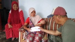 Donasi dari sahabat Kompasianer diterima Kartini (foto: dok pri)