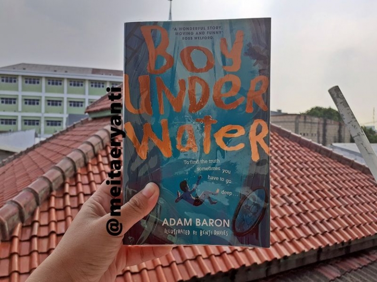 buku Boy Underwater karya Adam Baron (dokumentasi pribadi)
