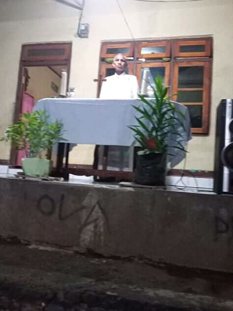 Pastor Paroki Lambunga Pimpin Perayaan Ekaristi Peringatan Santo Paulus Pelindung Basis II Stasi St. Yosep Pekerja Adobala