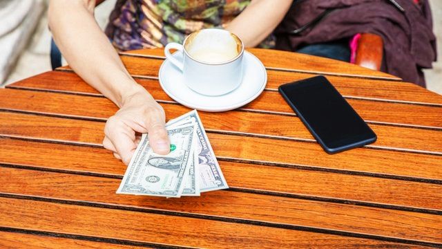 Siapkan uang tunai untuk minum kopi di New York City (doc.Mobile Payment Today/ed.Wahyuni)