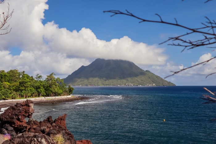 Pemandangan dari Batuangus