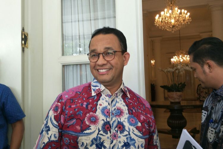 Gubernur DKI Jakarta Anies Baswedan di Balai Kota DKI Jakarta, Kamis (9/1/2020).(KOMPAS.com/NURSITA SARI) 