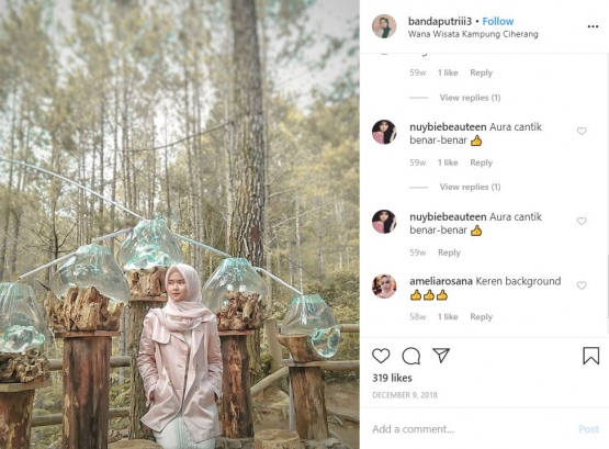 Deskripsi : Salah-satu spot di Kampung Ciherang I Sumber Foto : IG @bandaputriii3