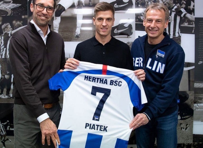 Krzysztof Pitek resmi diperkenalkan sebagai pemain Hertha BSC (31/1) dan akan mengenakan nomor punggung 7. |Sumber: Situs Hertha BSC https://www.herthabsc.de/