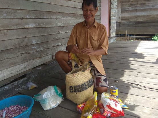 Narasi Kesendirian, Seni Bertahan Hidup, dan Pelajaran Mencintai dari