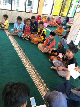 Gambar 3. Suasana ketika lomba adzan berlangsung