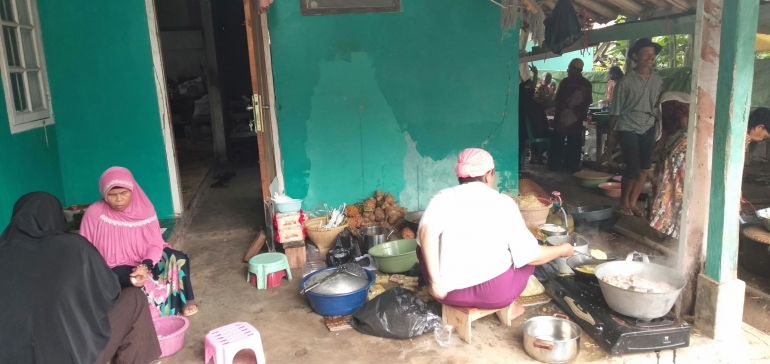 Persiapan tradisi mamarung | dokpri