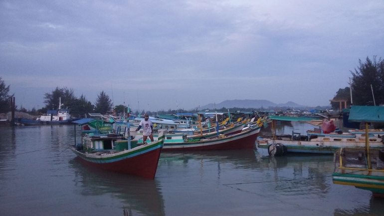 sebagian pantaidi Bangka Belitung menjadi penambatan perahu nelayan--dokpri