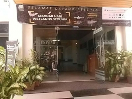 Spanduk Hari Lahan Basah Sedunia atau Hari Wetland Sedunia di Aceh--dokpri