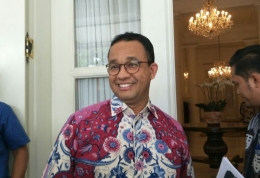 Gubernur DKI Jakarta Anies Baswedan di Balai Kota DKI Jakarta, Kamis (9/1/2020).(KOMPAS.com/NURSITA SARI)