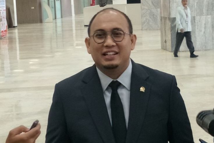Juru Bicara Fraksi Partai Gerindra Andre Rosiade saat ditemui di Kompleks Parlemen, Senayan, Jakarta, Rabu (2/10/2019).(KOMPAS.com/KRISTIAN ERDIANTO)