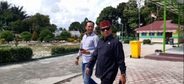 Willy Midel Yoseph, Anggota DPR RI Fraksi PDI Perjuangan (baju hitam) dari Dapil Kalimantan Tengah (Foto: Amel Widya)