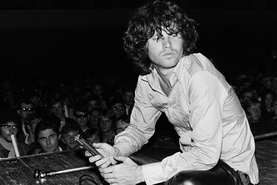 Jim Morrison, membalut rock n' roll dengan puisi/rollingstone.fr