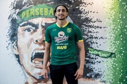 Pemain asing Persebaya yang baru pertama berkiprah di Indonesia, Mahmoud Eid (Sumber: Instagram/Persebaya via Kompas.com)