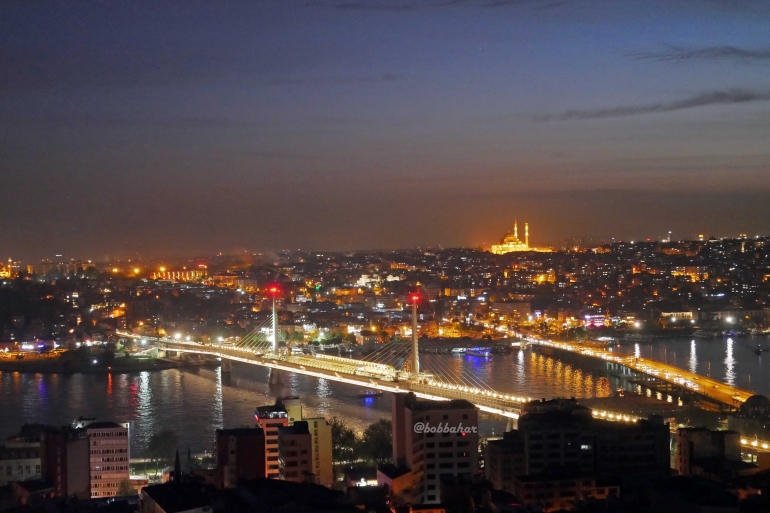 Istanbul Malam Hari, Terlihat dari Galata Tower