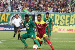 Piala Gubernur Jatim 2020 dibuka dengan laga Persebaya vs Persik (10/2). Sumber gambar: Kompas.com