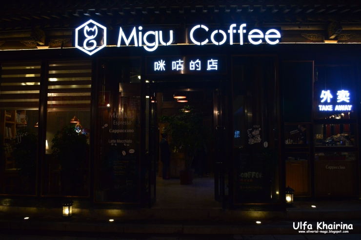 Coffee Shop di Tiongkok bukan saja tempat bersosialisasi. Coffee shop bisa menjadi tenpat bekerja mengumpulkan inspirasi.