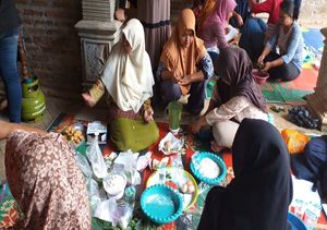 KKNT Desa Kuwiran dalam pelatihan Fruit Fritters