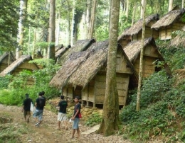 Indahnya kampung ku zaman dahulu (yuridis.id)