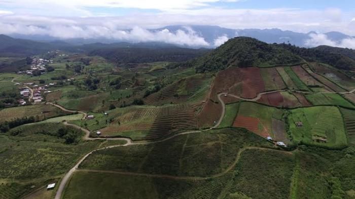 Panorama di wilayah malino (sumber: makassar.tribunnews.com)