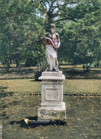 Patung marmer
