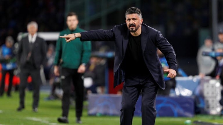 Gattuso berikan arahan ke pemainnya. | Reuters.com
