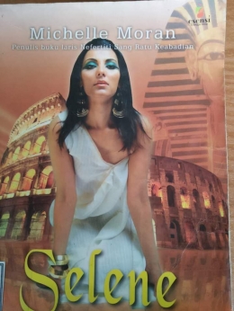 Cover Novel Selene (dokpri)