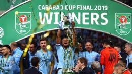 Pemain Man.City merayakan gelar juara Carabao Cup 2019 [foto: goal.com]