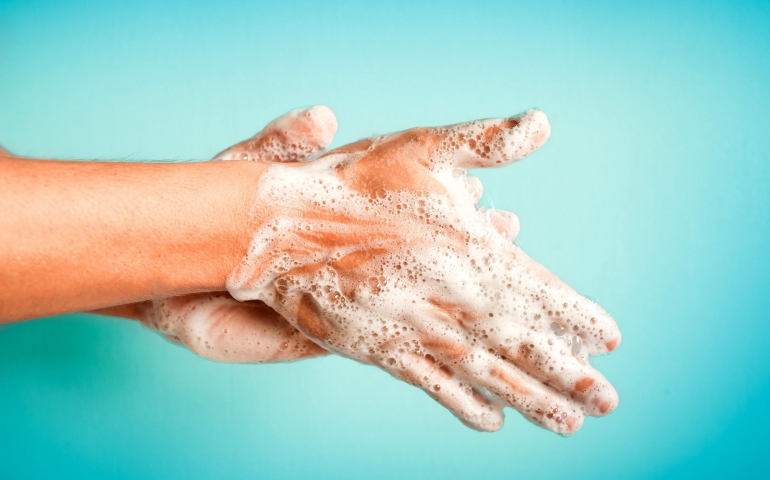 Mencuci tangan adalah lngkah pencegahan terbaik dari infeksi virus corona (sumber gambar: NBCnews.com)