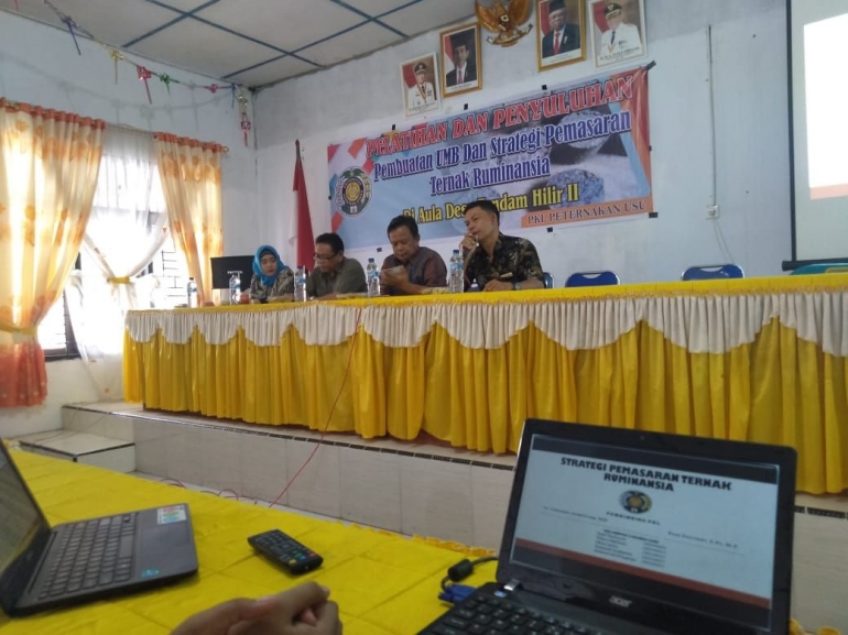 Pemaparan Pembuatan Urea Molases Blok di Desa Tandam Hilir 2, Kabupaten Deli Serdang