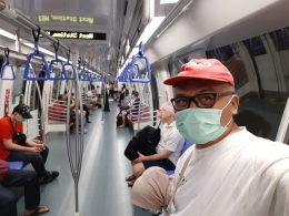 Tetap Bermasker di MRT (foto dokpri) 