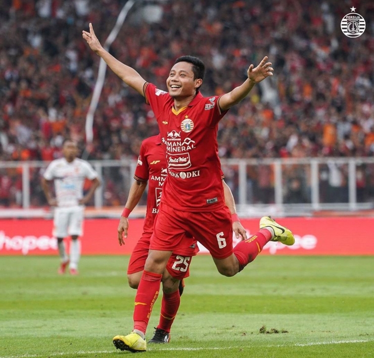 Evan Dimas merayakan gol perdana bersama Persija. Photo: IG Resmi Persija Jakarta