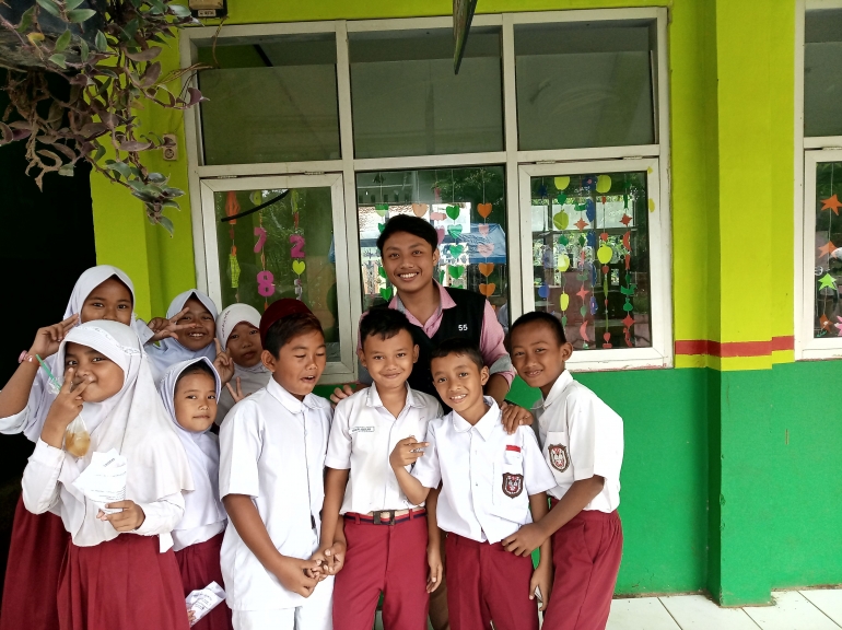 Dokumentasi Pribadi ( SD Negeri KaryaBakti,Kecamatan Ciseeng,Bogor)