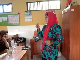 Rusiyah, Pembina UKS SD Kluwut 2 Kecamatan Bulakamba Kabupaten Brebes | Dokpri