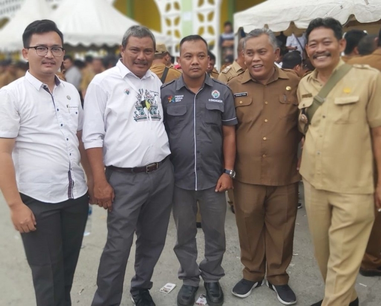 Kadis PMPN Simalungun, Drs. Sarimuda A.D. Purba, MSi dan Kordinator Provinsi KPW 1 Sumut Ir. Afdi Marwan--dokpri