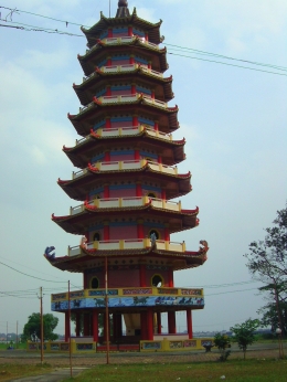 Pagoda di Pulau Kemaro (Dok. Pribadi)