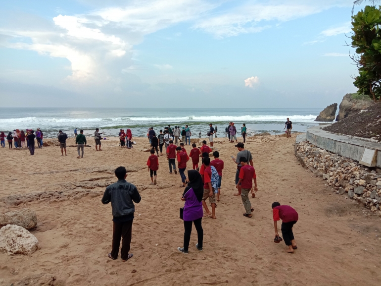 Pantai Kukup dengan pasir putihnya | dokpri