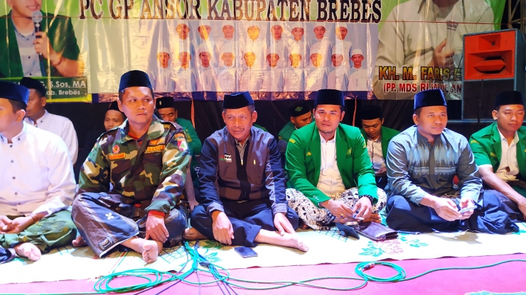 Dok. Pri : Ahmad Munsip, Ketua PC GP Ansor Brebes bersama Ndan Subhan Kasatkorcab Banser