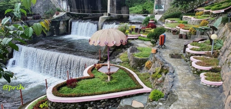 Taman Seribu Cinta di Jembatan Blongkeng (dok pri)