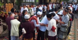 Ilustrasi tradisi silaturahmi dan halal bi halal di daerah pada saat Hari Raya Idul Fitri (palembang.tribunnews.com).
